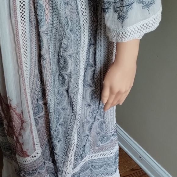Maeve Patterned Dress - Picture 12 of 15